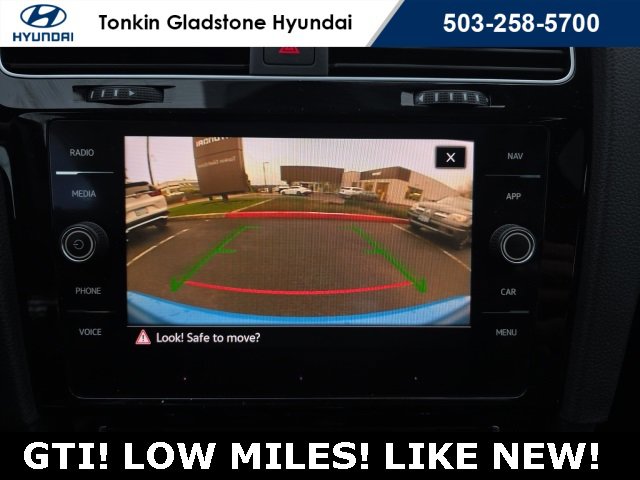 Used 2021 Volkswagen GTI SE image 17