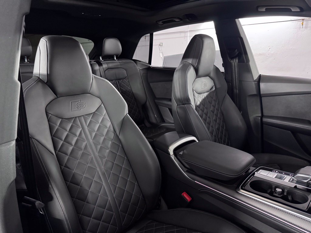 Used 2024 Audi SQ8 Premium Plus AWD/4WD image 55