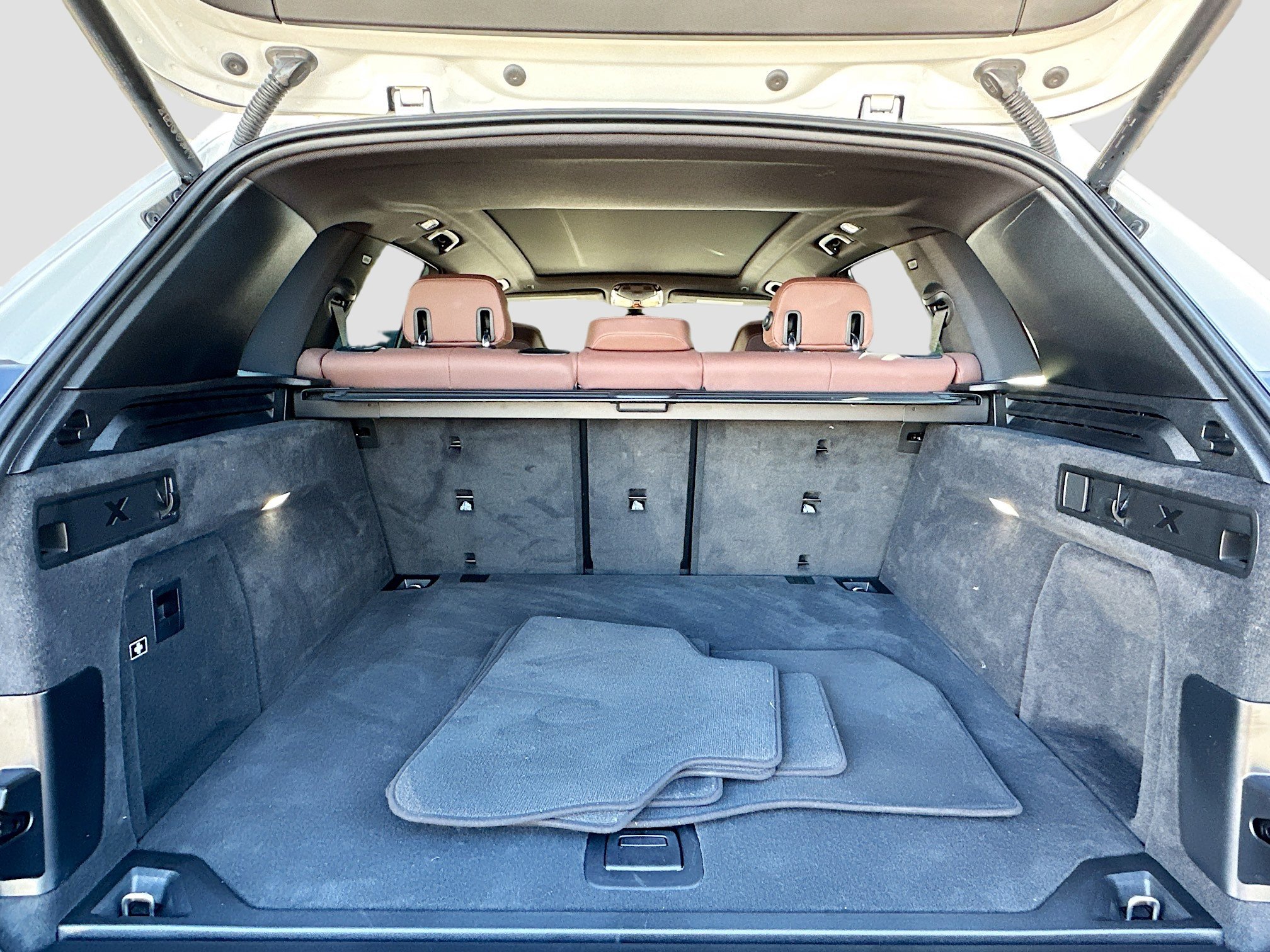 Certified 2022 BMW X5 sDrive40i w/ Premium Package image 27