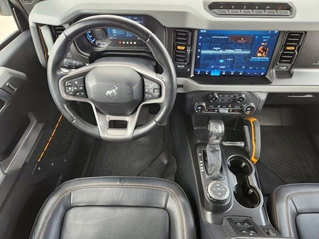 Used 2023 Ford Bronco Badlands image 26