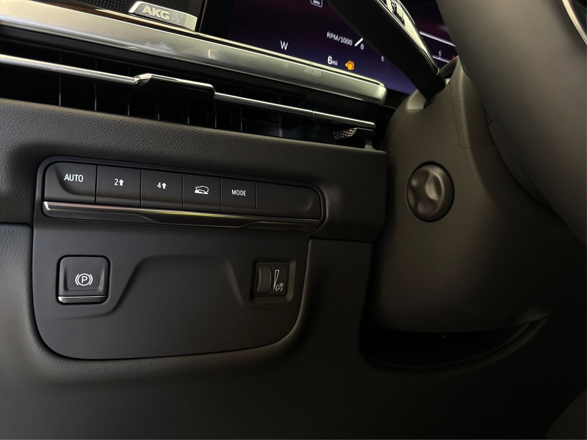 New 2026 Cadillac Escalade 4WD image 19