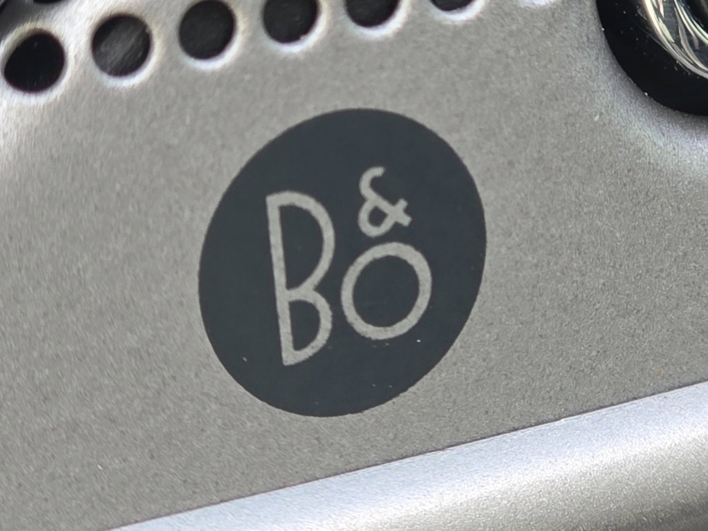 Used 2021 Ford Explorer Limited w/ Hybrid Equipment Group 310A image 18