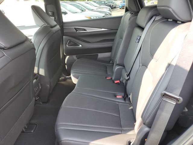 New 2027 INFINITI QX60 Luxe w/ Cargo Package FWD image 16