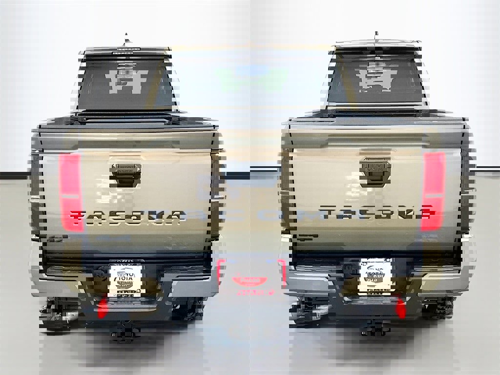 New 2025 Toyota Tacoma TRD Off-Road image 5