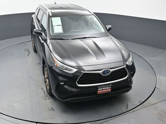 Used 2023 Toyota Highlander Bronze Edition image 46