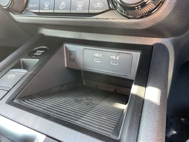 New 2026 Nissan Kicks SV w/ SV Premium Package image 25