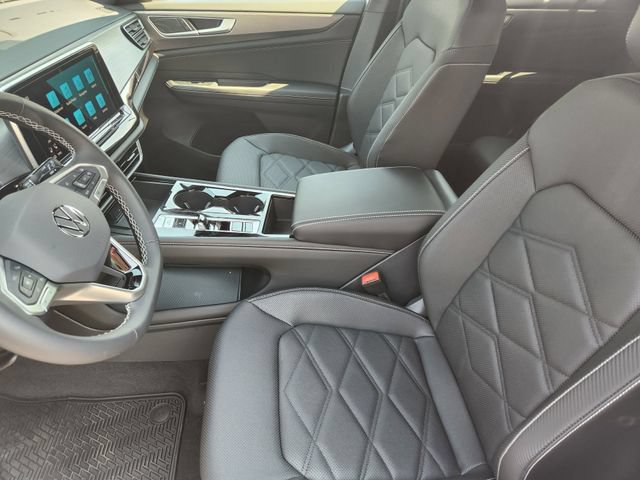 New 2026 Volkswagen Atlas Cross Sport SE AWD/4WD image 21