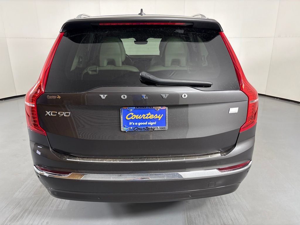Used 2024 Volvo XC90 T8 Ultimate w/ Protection Package Premier AWD/4WD image 7