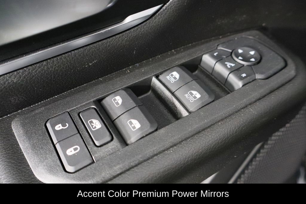 New 2026 RAM 1500 4x4 Crew Cab image 22