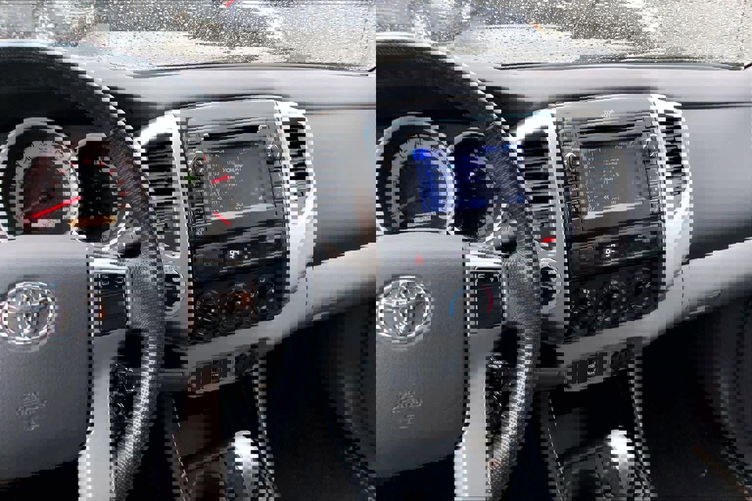 Used 2013 Toyota Tacoma 4x4 Double Cab w/ TRD Sport Pkg image 7