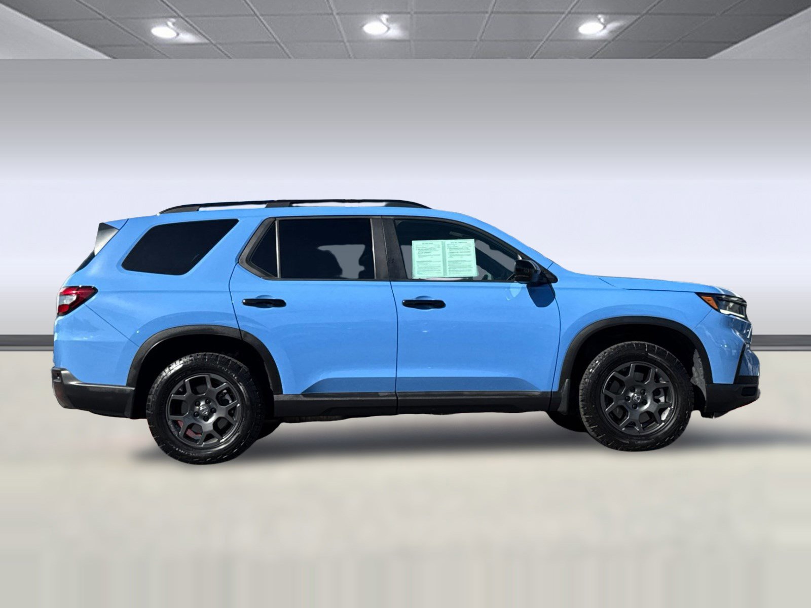 Certified 2024 Honda Pilot TrailSport image 7