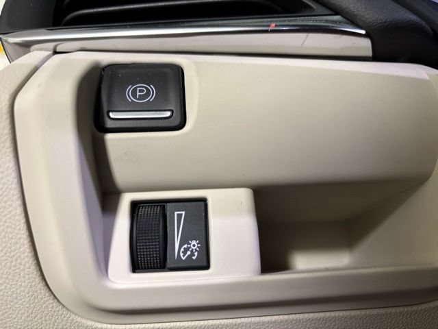 Used 2024 Cadillac CT4 Luxury w/ LPO, Radiant Package AWD/4WD image 26