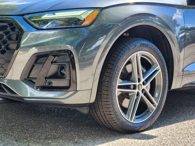 Used 2022 Audi Q5 e Premium Plus AWD/4WD image 7