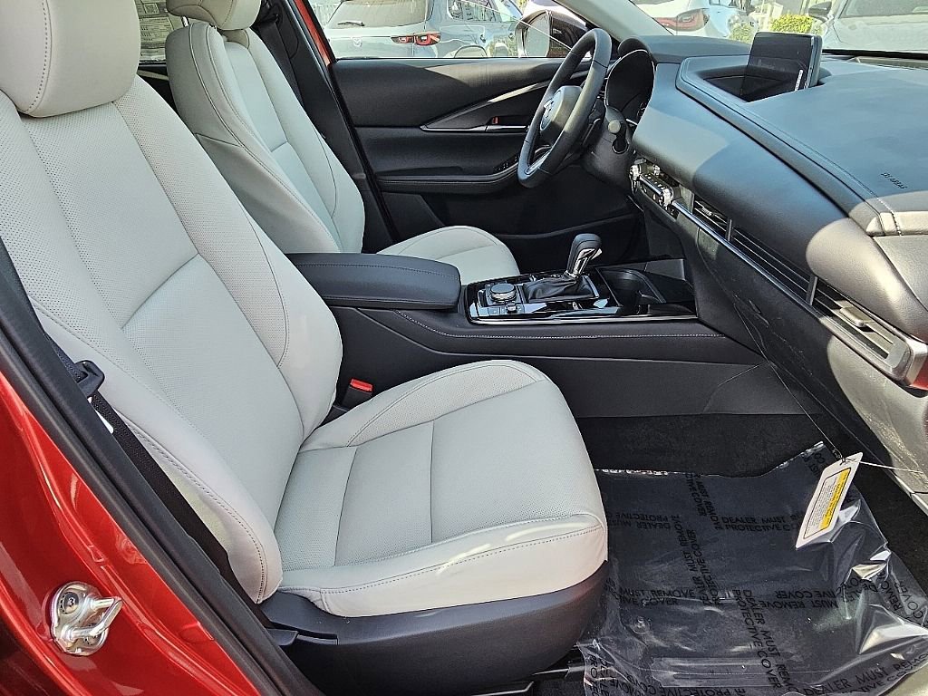 New 2026 MAZDA CX-30 2.5 Turbo w/ Premium Plus Pkg image 17