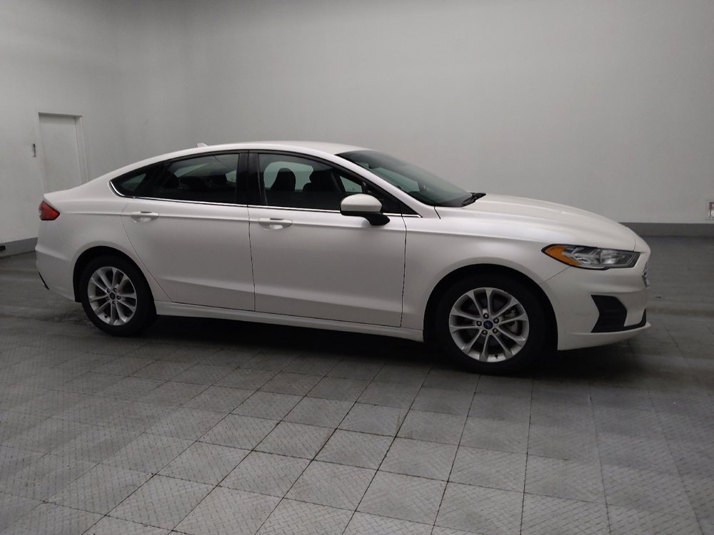 Used 2020 Ford Fusion SE image 11