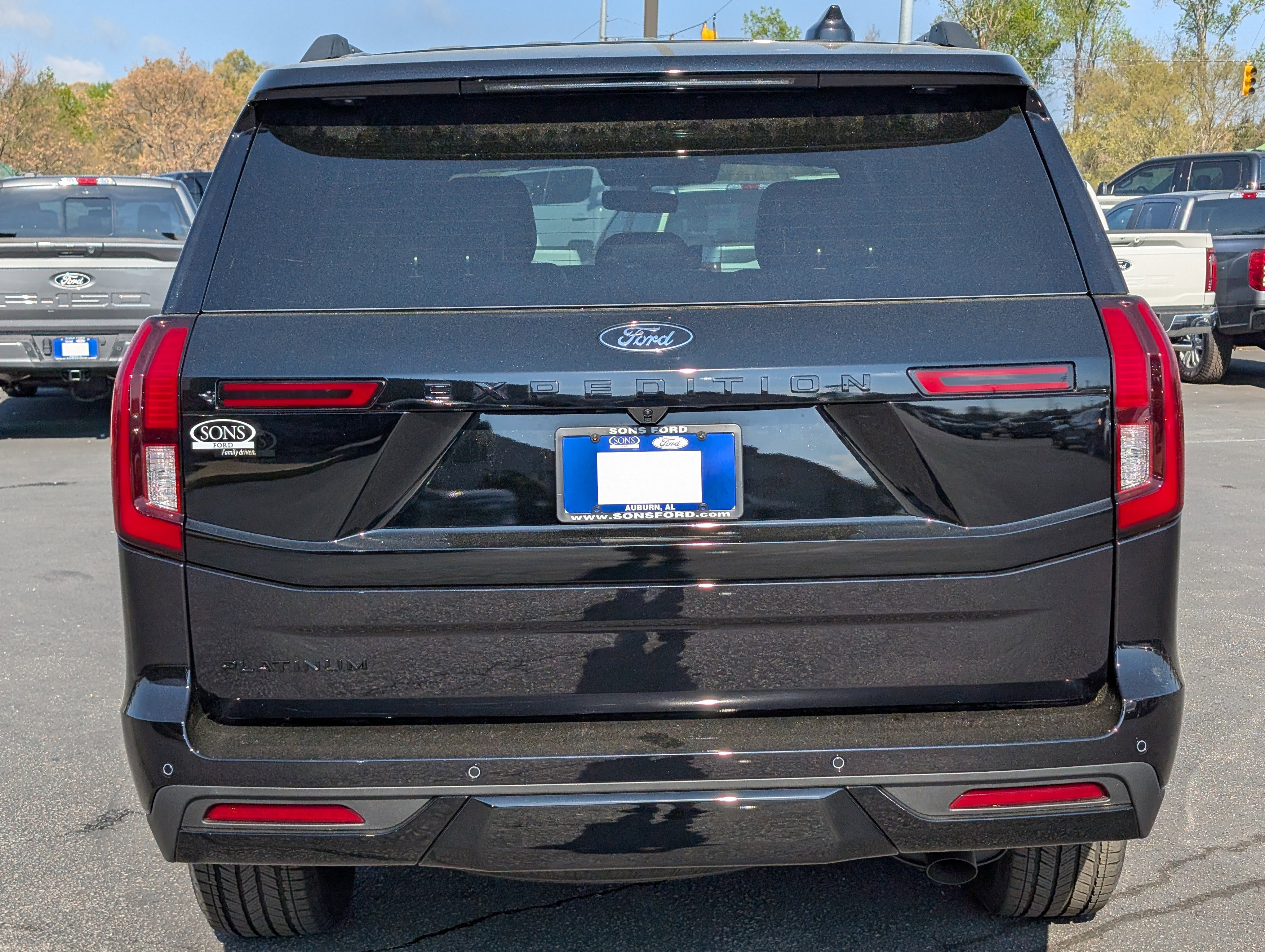 New 2026 Ford Expedition Platinum w/ Stealth Appearance Package image 10