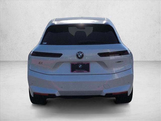 Used 2026 BMW iX xDrive60 image 7