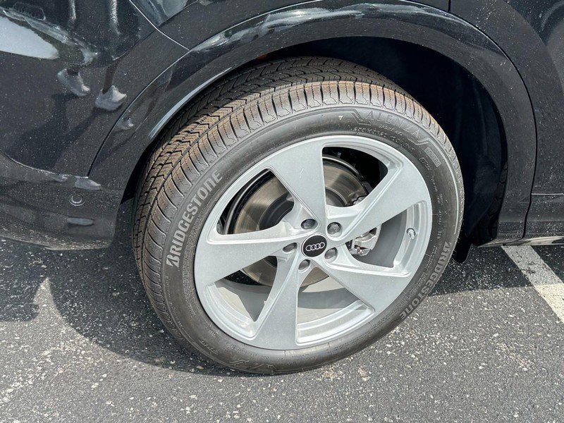 New 2025 Audi Q5 Premium Plus image 4