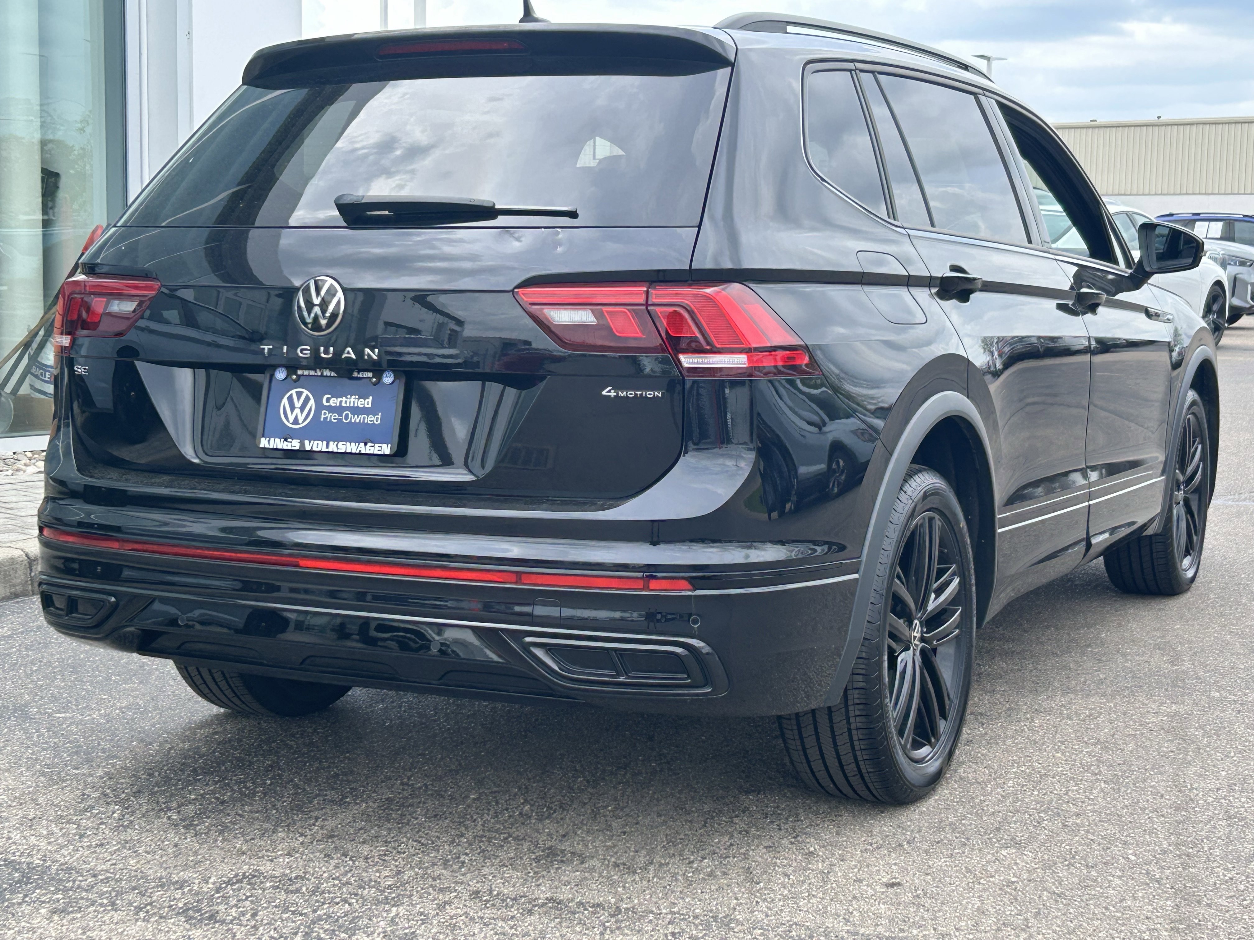 Certified 2022 Volkswagen Tiguan SE R-Line AWD/4WD image 7