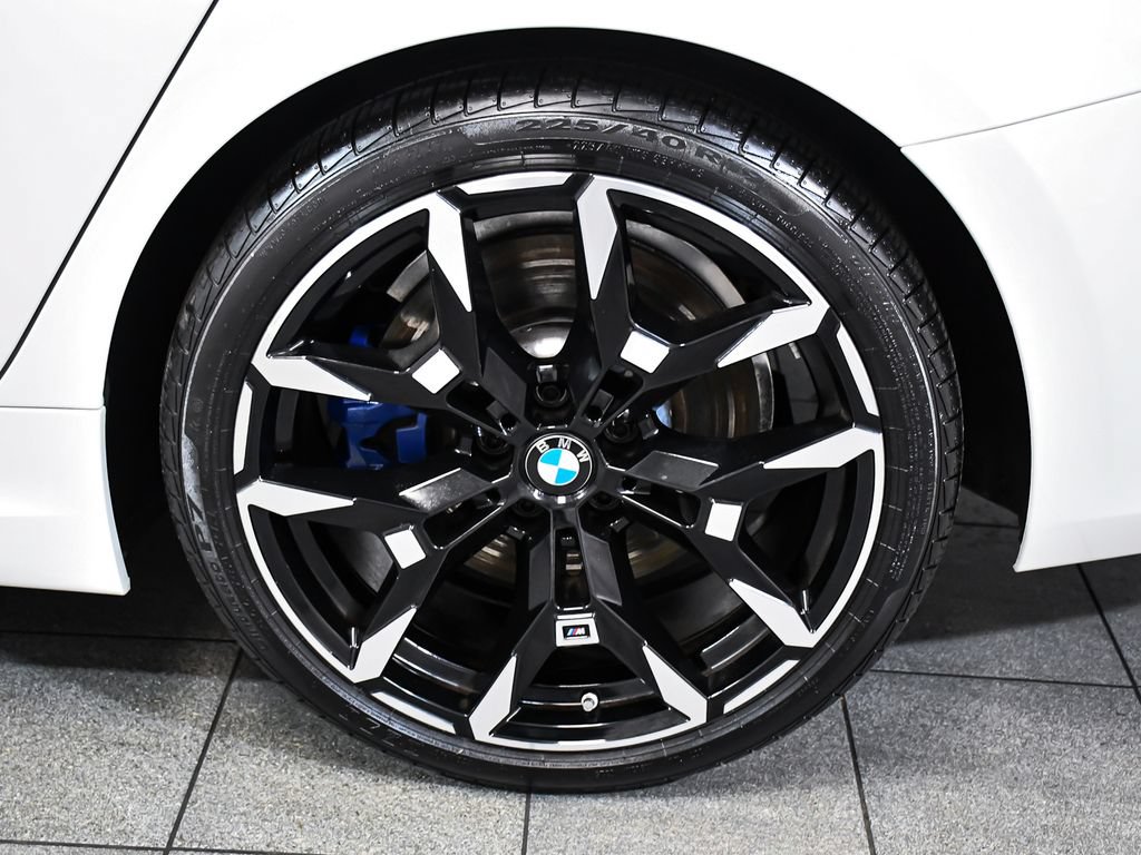 Used 2025 BMW M340i xDrive AWD/4WD image 8
