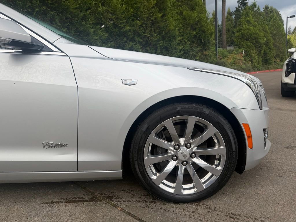 Used 2017 Cadillac ATS Luxury RWD image 3