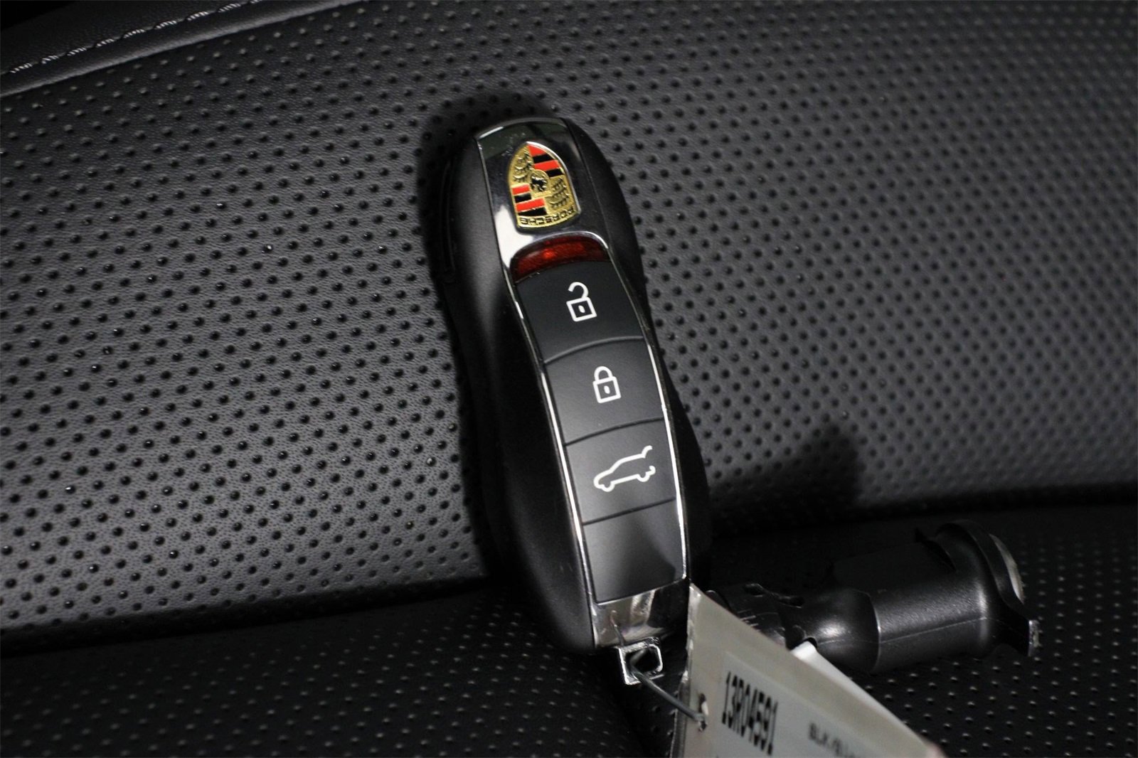 Used 2025 Porsche Macan image 34