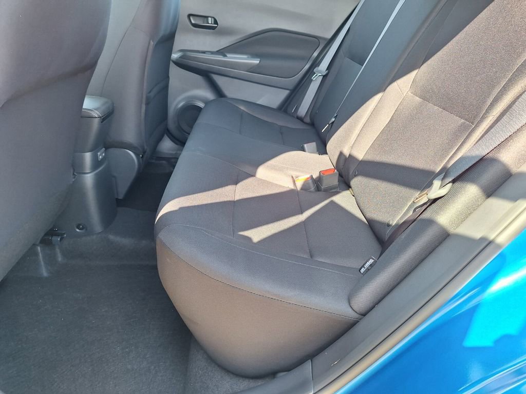 New 2025 Nissan Kicks Play S image 22