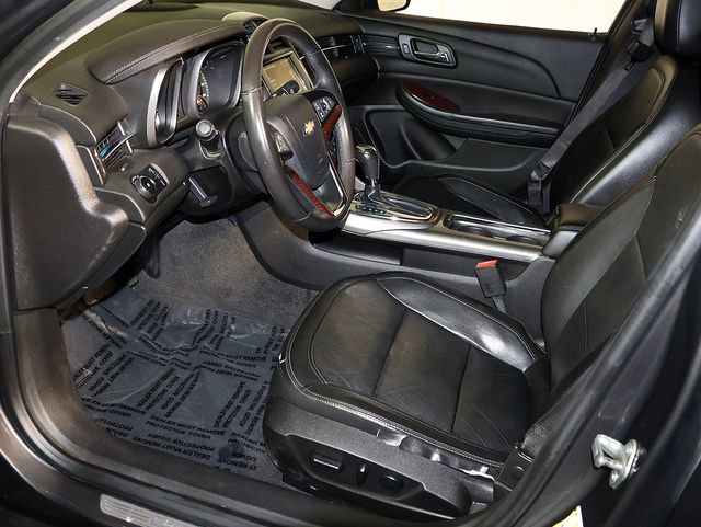 Used 2013 Chevrolet Malibu LTZ FWD image 12