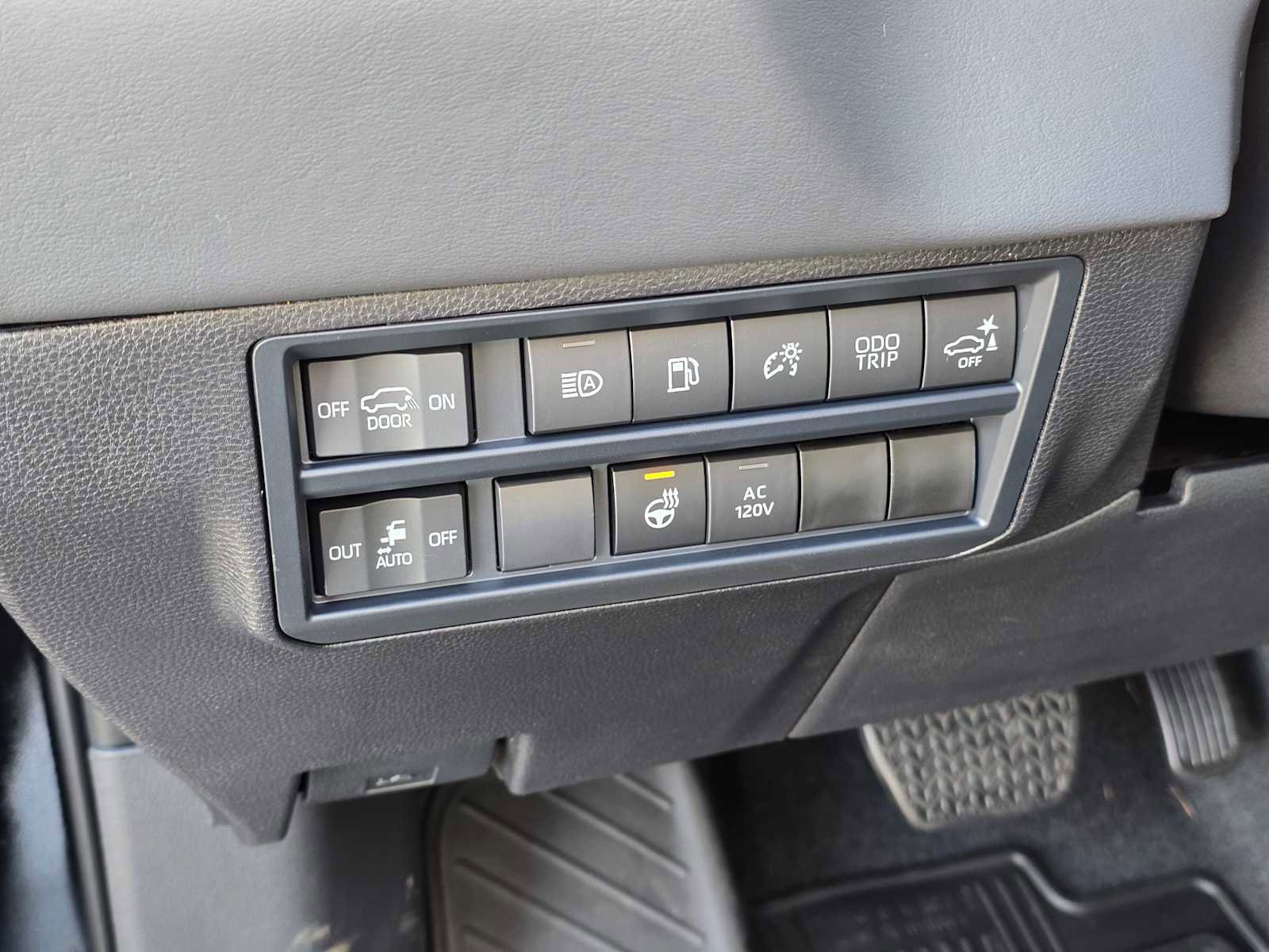 New 2026 Toyota Sequoia Platinum image 28