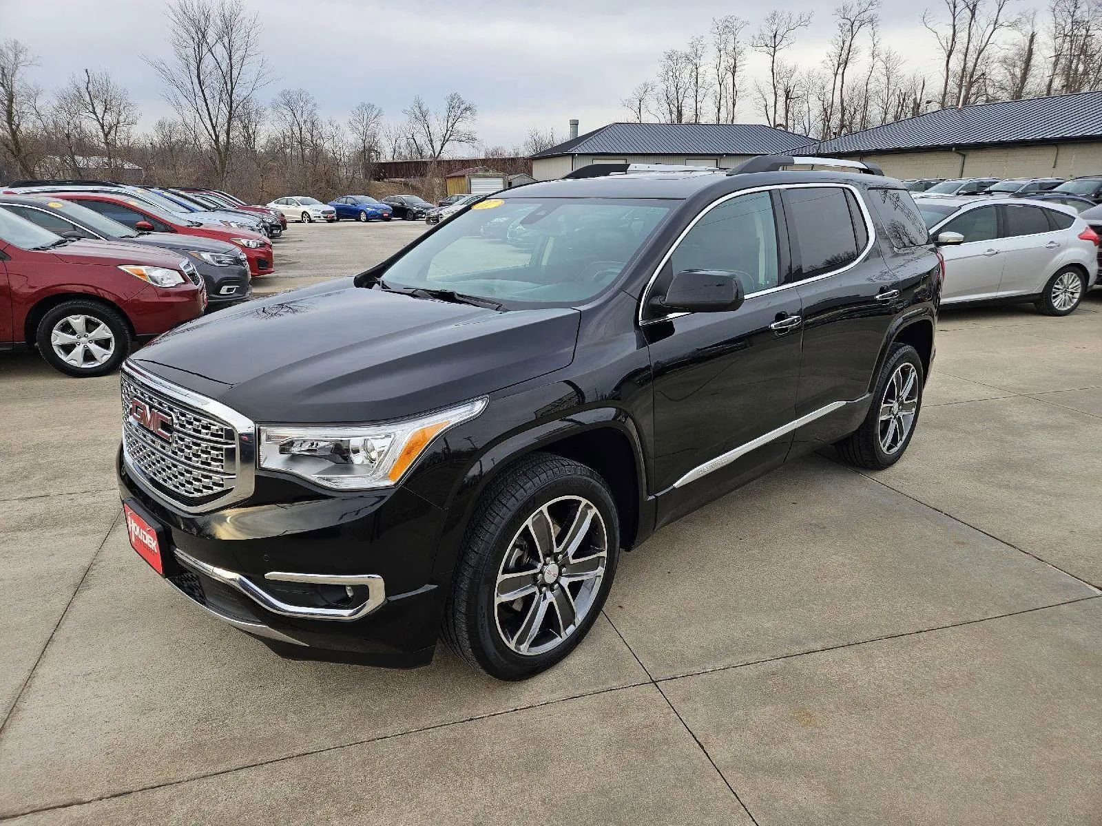 Used 2017 GMC Acadia Denali w/ Technology Package image 3