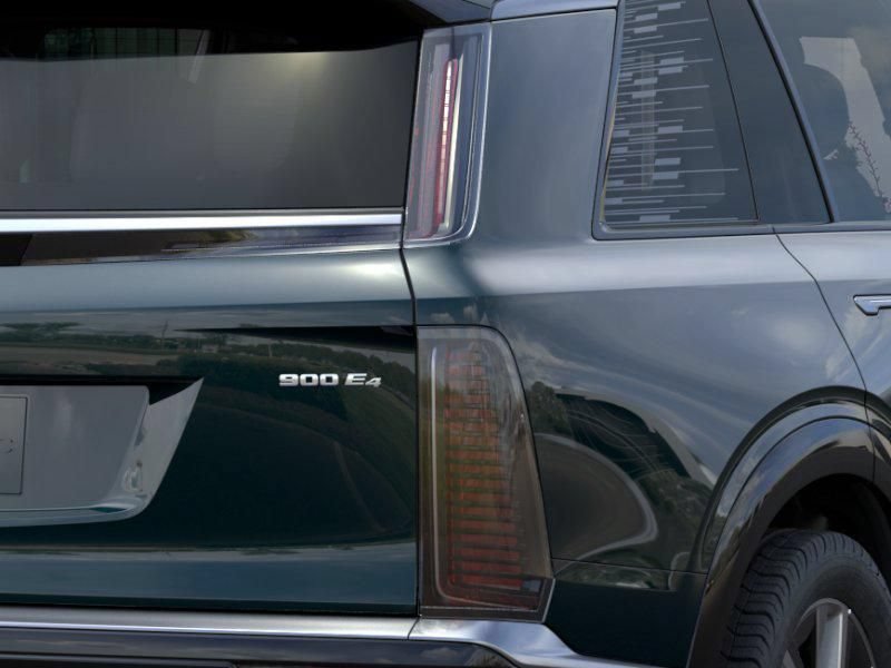 New 2026 Cadillac Vistiq Luxury AWD/4WD image 11