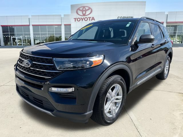 Used 2023 Ford Explorer XLT w/ Equipment Group 202A AWD/4WD image 7