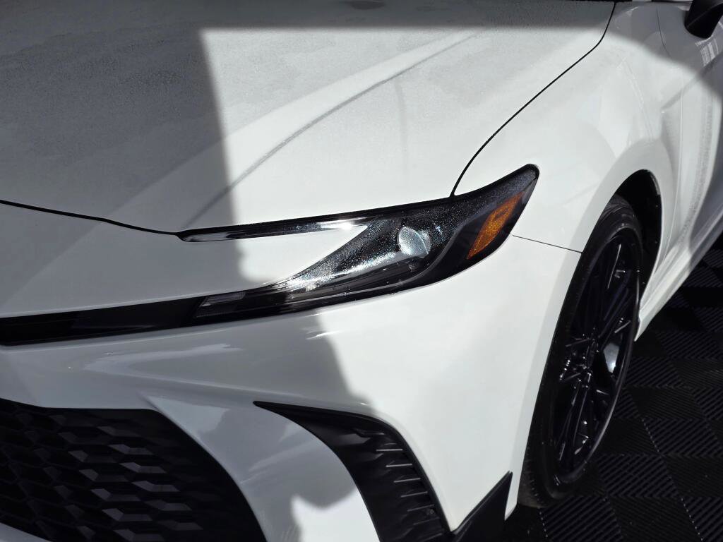 Used 2025 Toyota Camry SE image 56