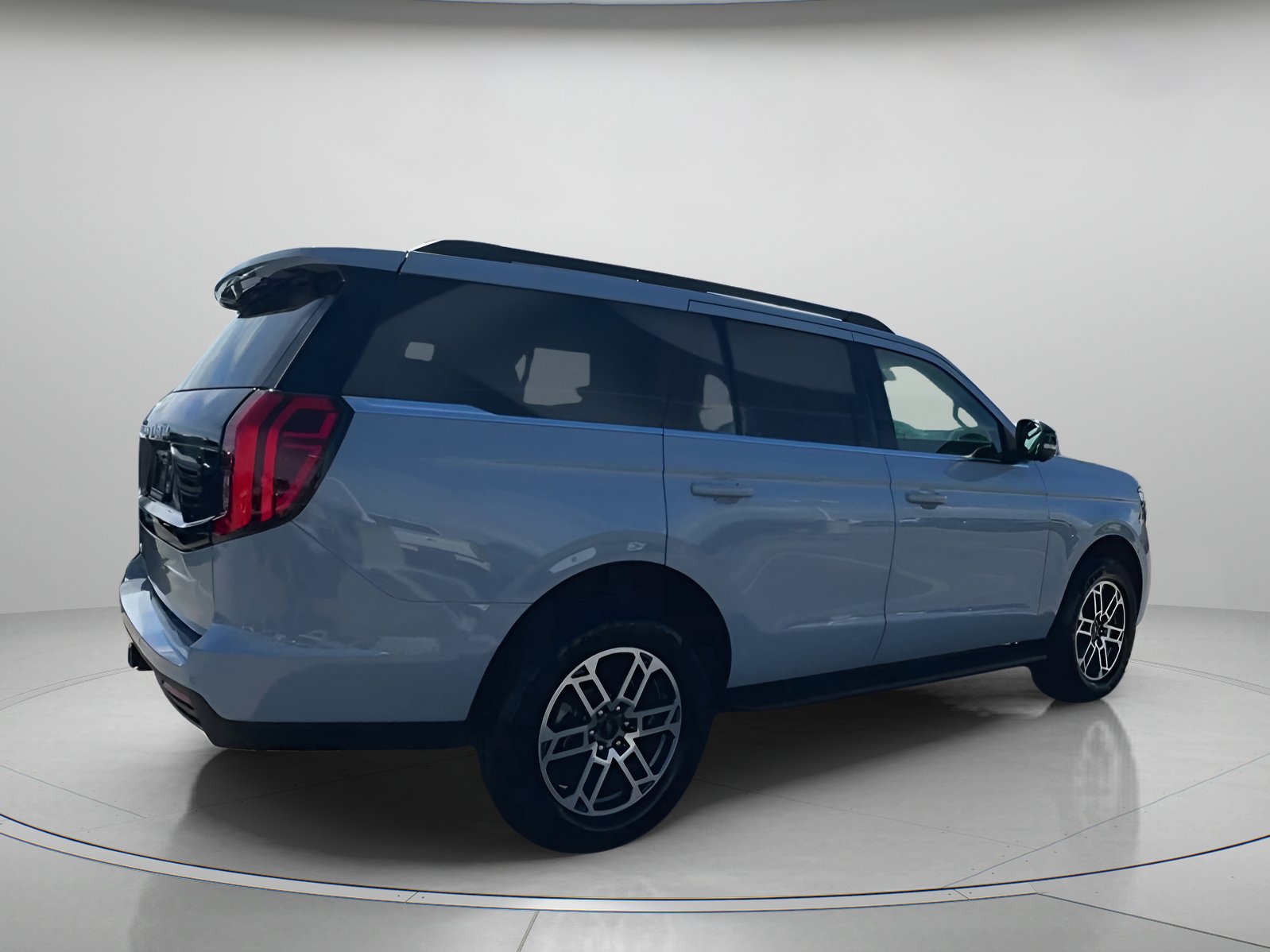 New 2025 Ford Expedition Active image 32