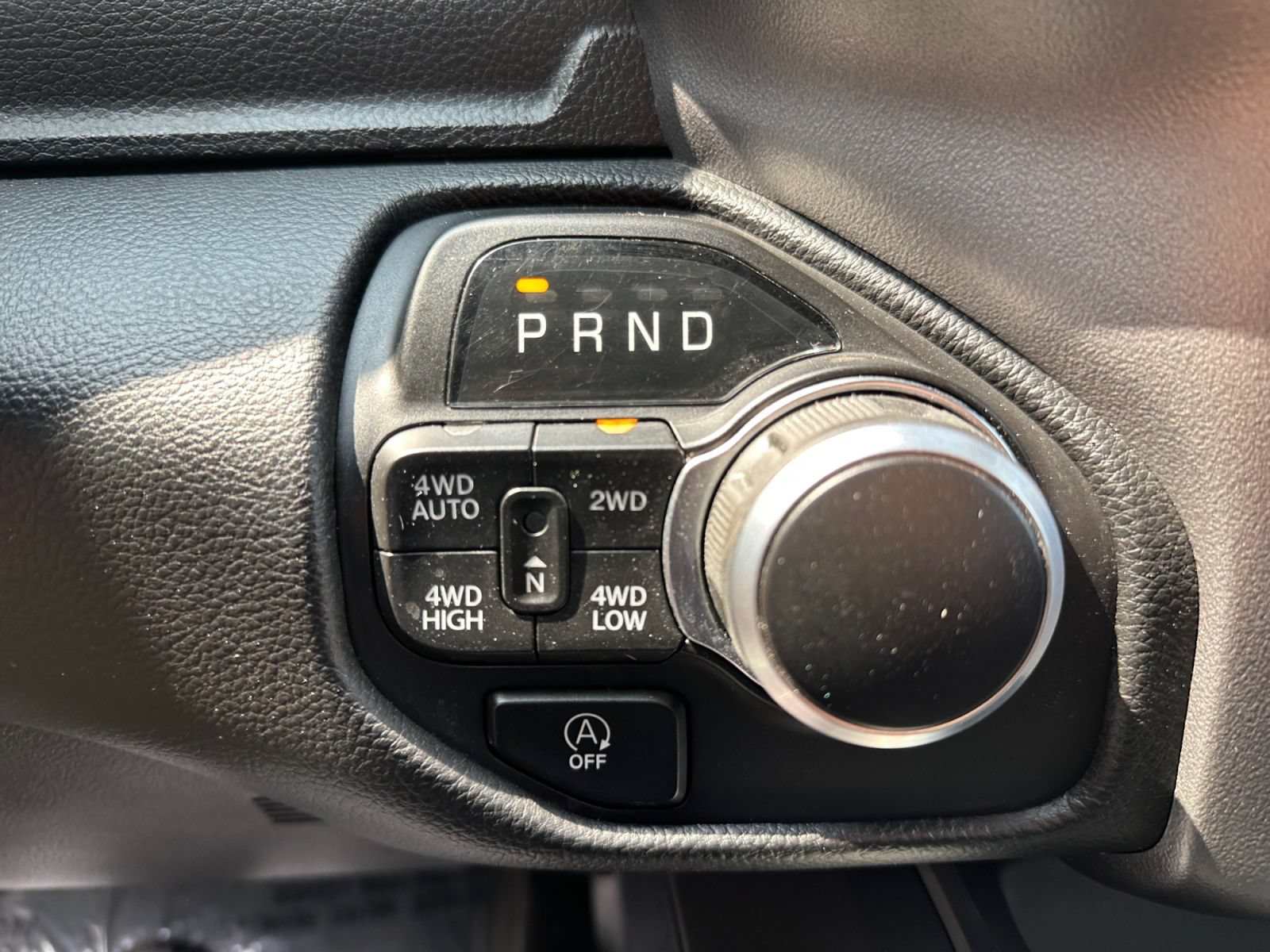 Used 2024 RAM 1500 Big Horn AWD/4WD image 23