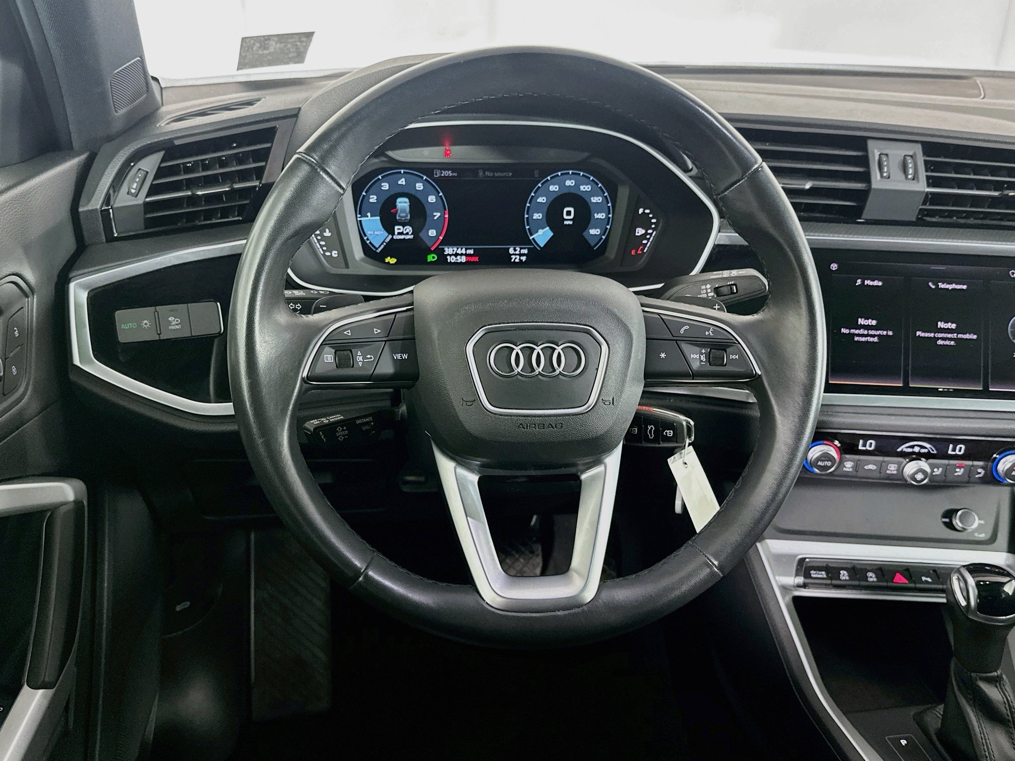 Used 2025 Audi Q3 2.0T Premium AWD/4WD image 18