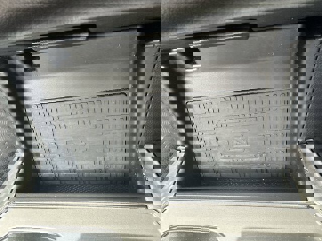 Used 2022 Ford Explorer Limited w/ Equipment Group 301A image 22