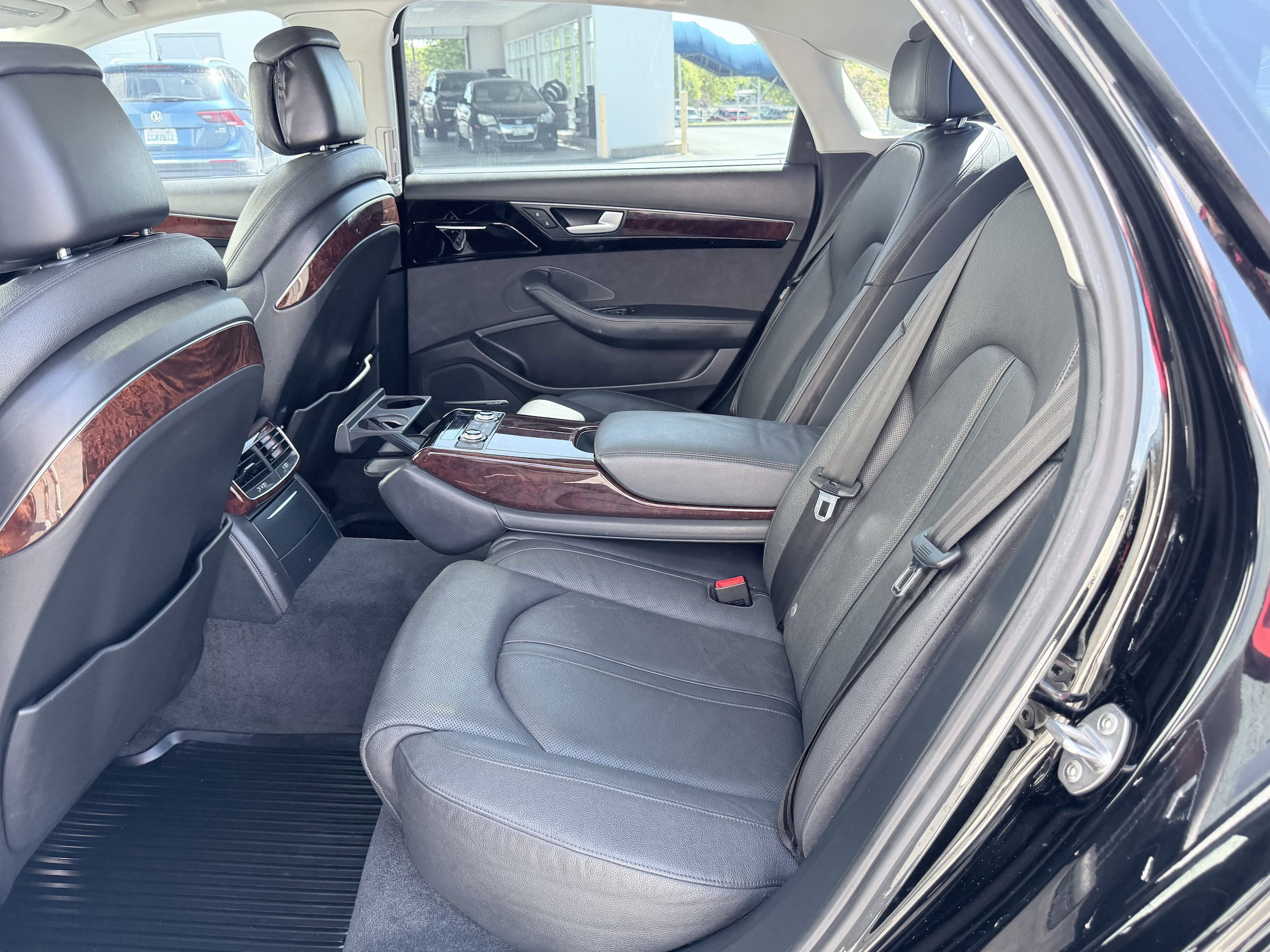 Used 2014 Audi A8 L TDI w/ Premium Package AWD/4WD image 27