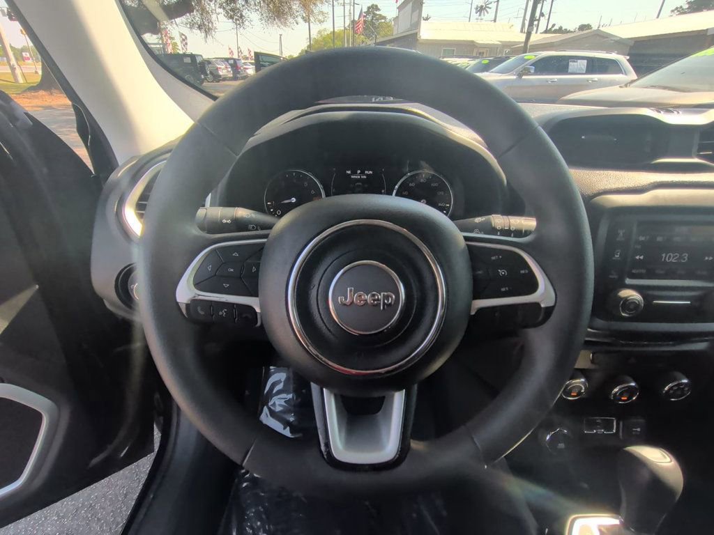 Used 2020 Jeep Renegade Sport w/ Sport Appearance Group AWD/4WD image 15
