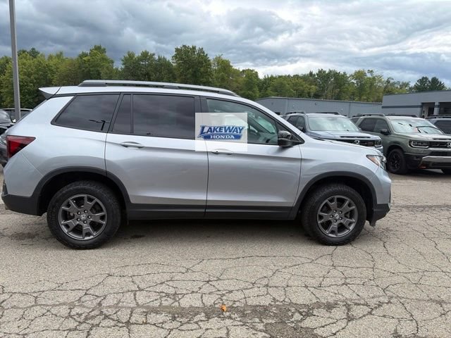 Used 2024 Honda Passport TrailSport image 7