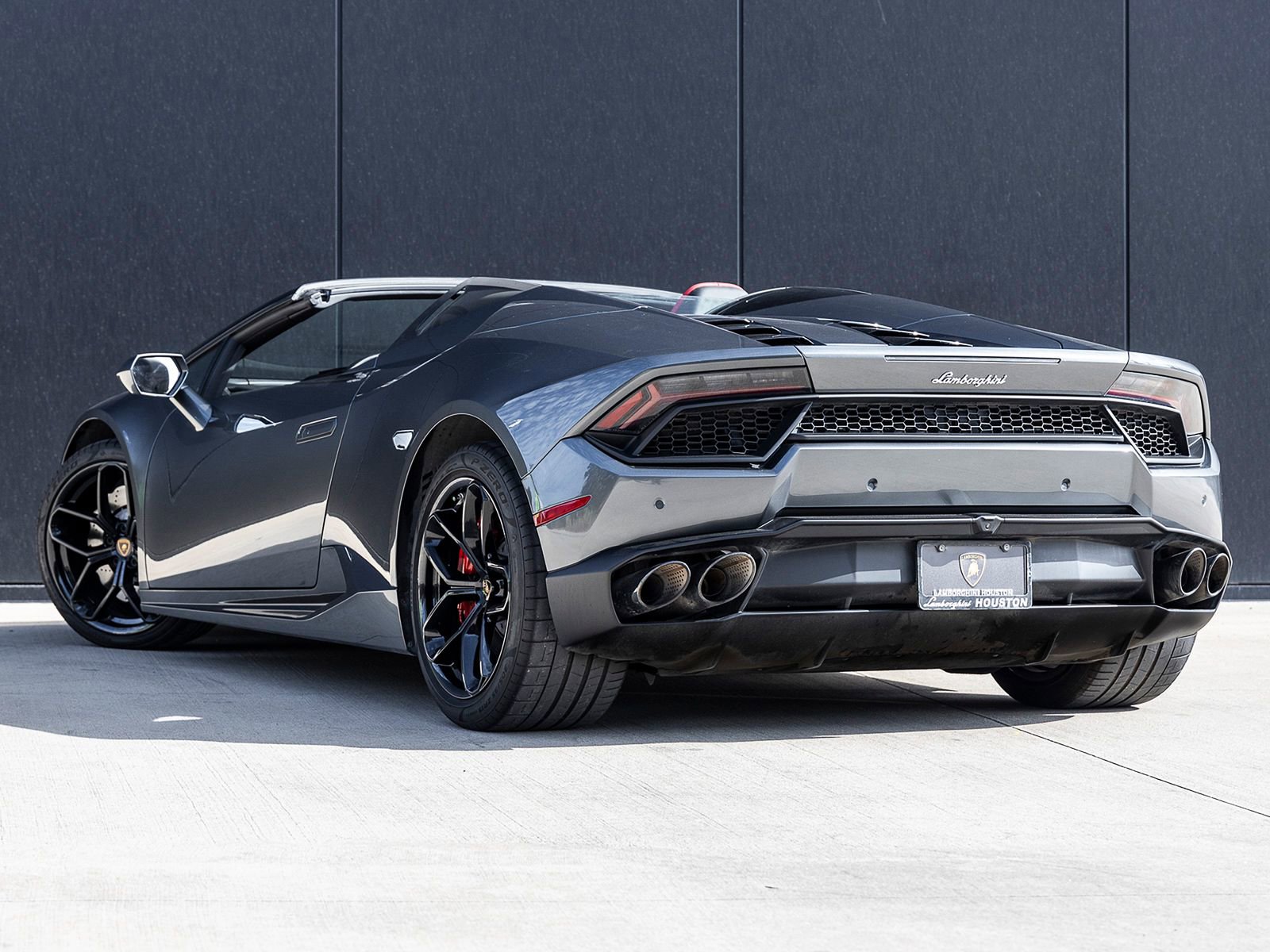 Used 2019 Lamborghini Huracan LP 580-2 image 7