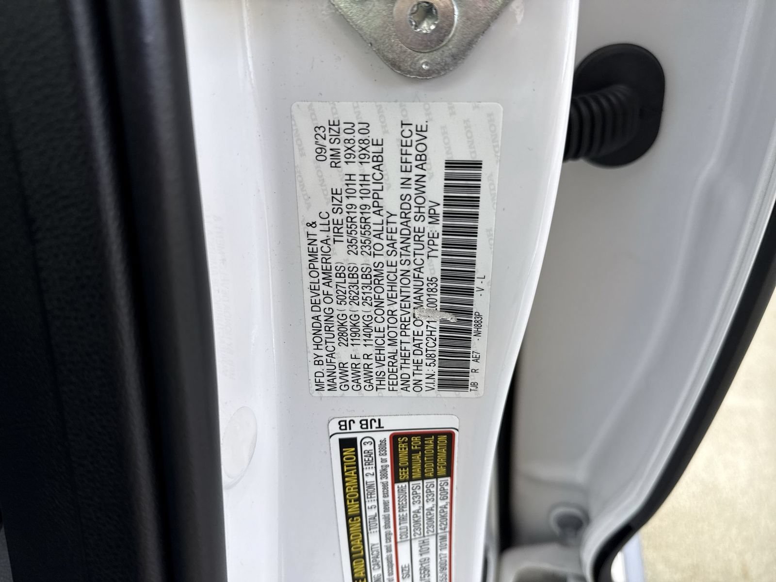 Certified 2024 Acura RDX w/ Advance Package AWD/4WD image 38