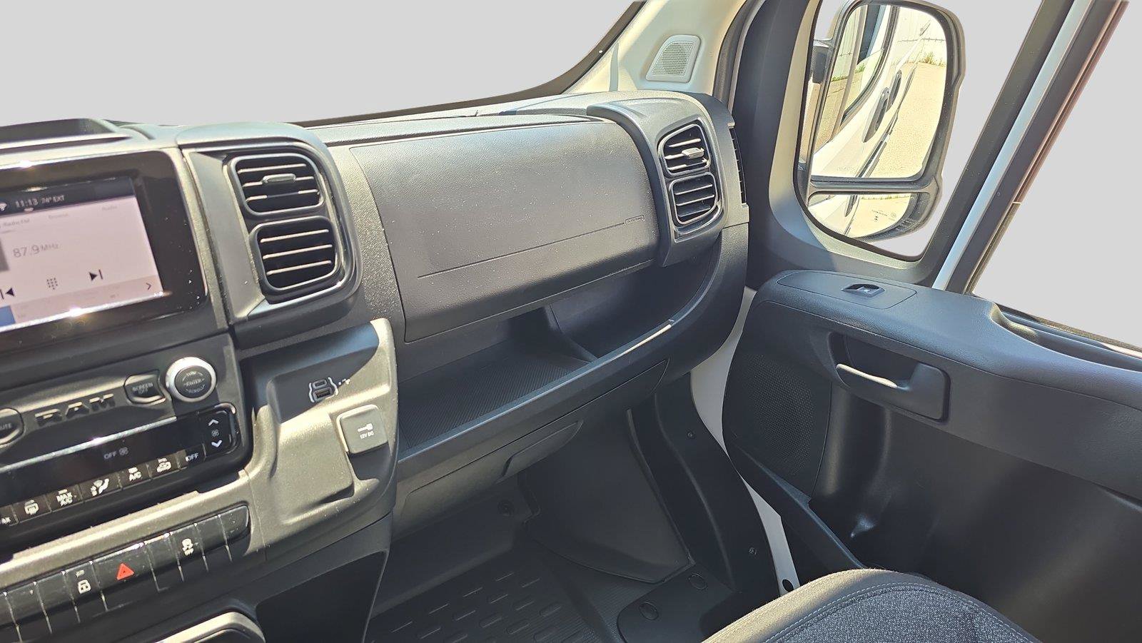 Used 2025 RAM ProMaster 2500 w/ U-Haul Equipment Group FWD image 20