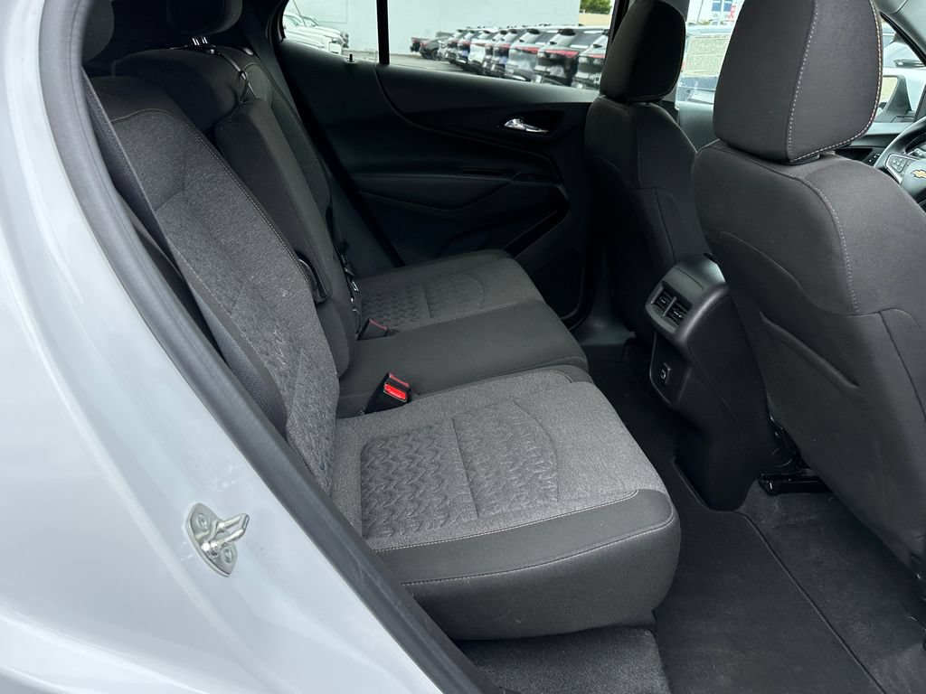 Used 2024 Chevrolet Equinox LT FWD image 19