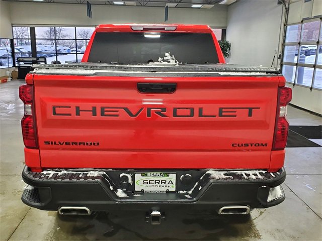 Certified 2023 Chevrolet Silverado 1500 Custom Trail Boss w/ LPO, Dark Essentials Package image 5