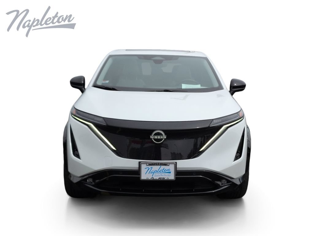 Used 2024 Nissan Ariya AWD image 9