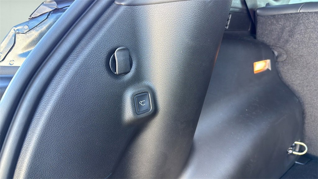 New 2026 Jeep Compass Limited image 19