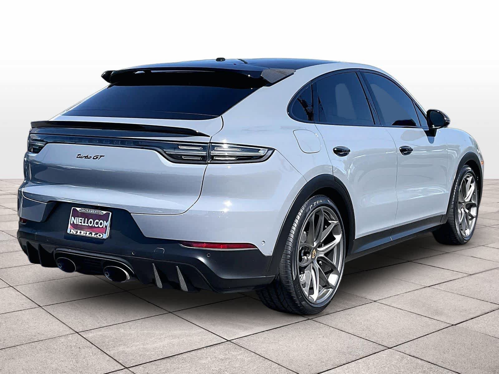 Used 2022 Porsche Cayenne Turbo GT AWD/4WD image 15