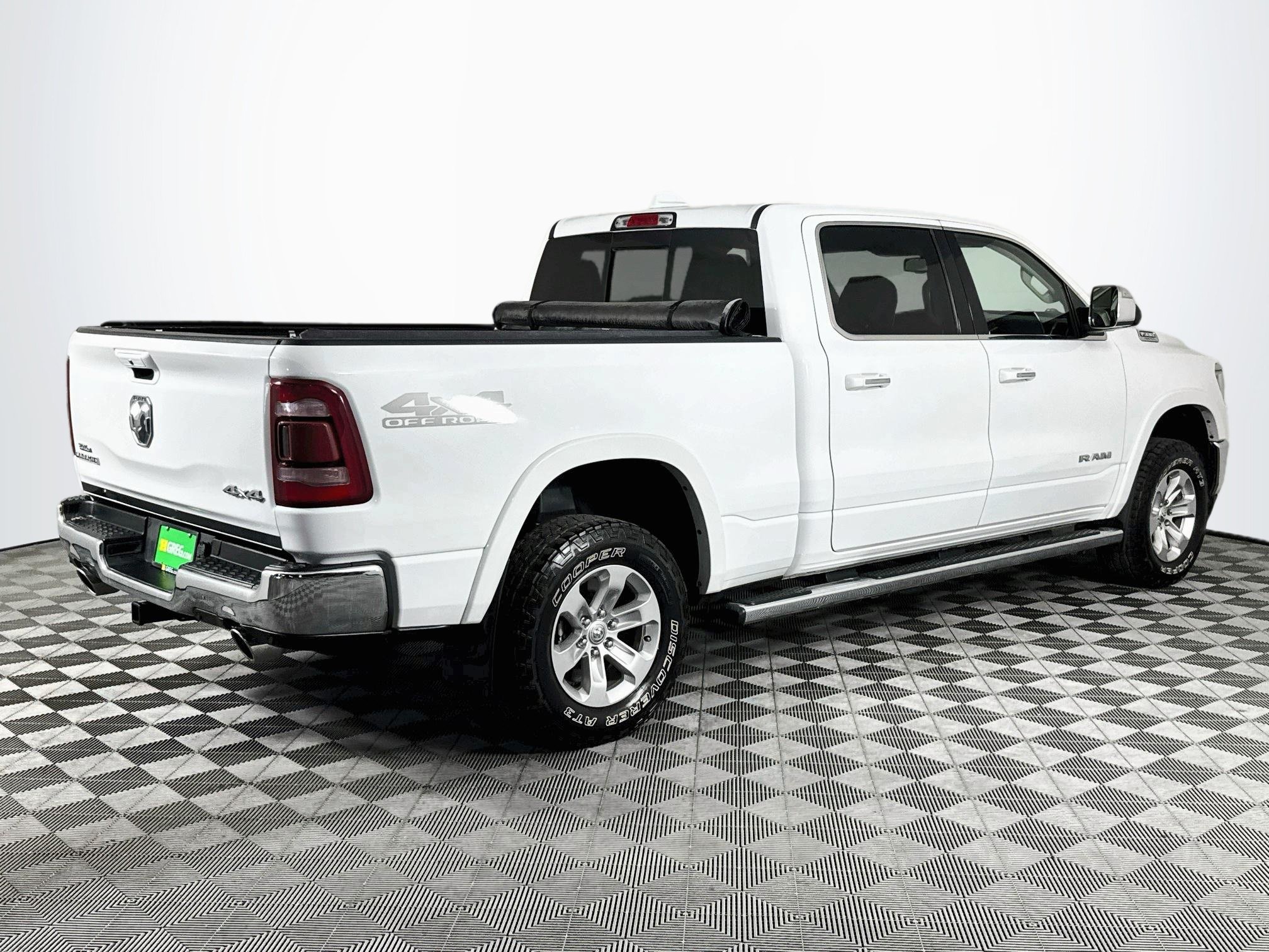 Used 2020 RAM 1500 Laramie AWD/4WD image 8