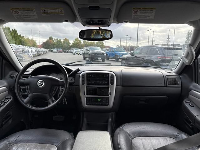 Used 2004 Mercury Mountaineer AWD image 17